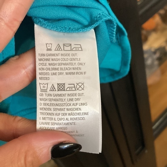 𝅺vintage Bob Mackie Blouse Shirt Woman’s Small 4 - Picture 7 of 9